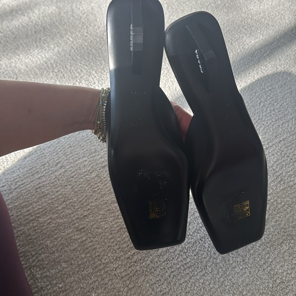 Prada Black Satin Square Toe Women's Mules sz 40 - Picture 3 of 4